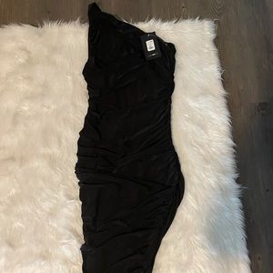 One shoulder black long ruched dress